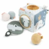 Done By Deer™ Sensorischer Stoffwürfel Deer Friends Farbmix -Babyartikel Geschäft done by deer sensorischer stoffwuerfel deer friends farbmix a337871